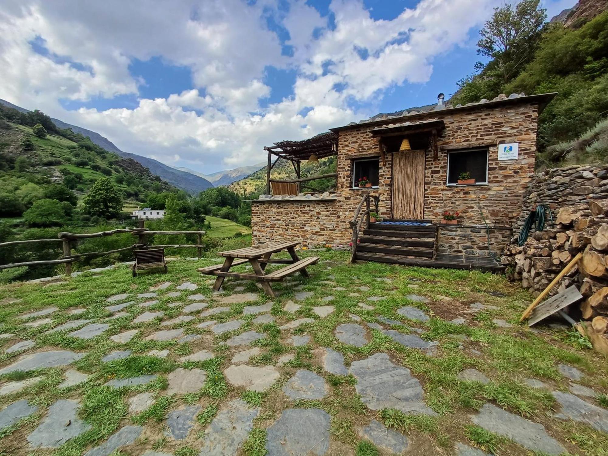 Casa Rural Cortijo Molino Altero Trevélez Exterior photo