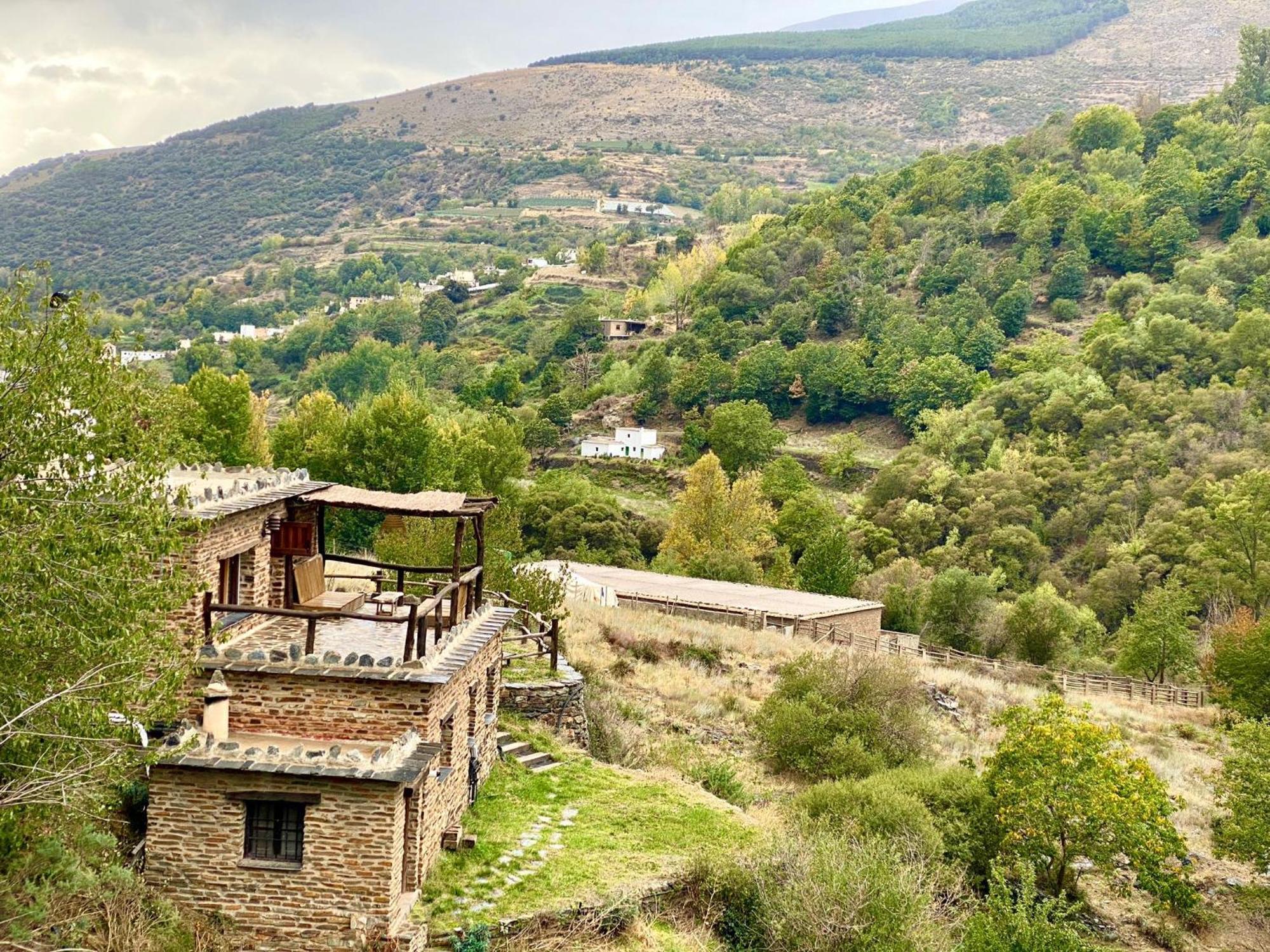 Casa Rural Cortijo Molino Altero Trevélez Exterior photo